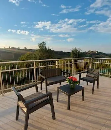 Semesterbostad Roero Sunset *